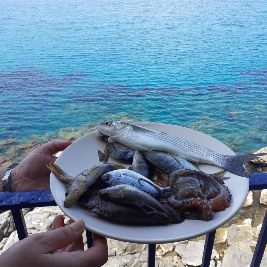 La Casetta Sul Mare Di Чефалу Екстериор снимка