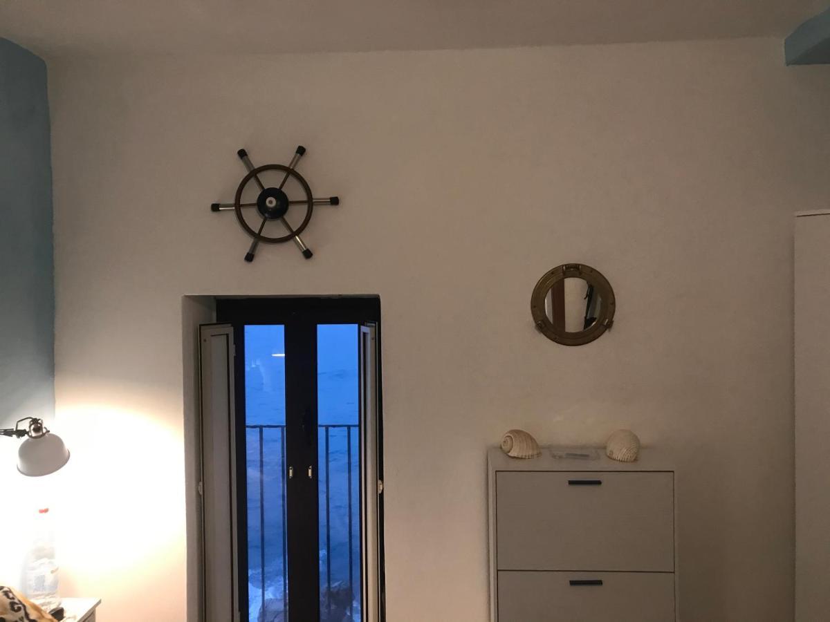 La Casetta Sul Mare Di Чефалу Екстериор снимка