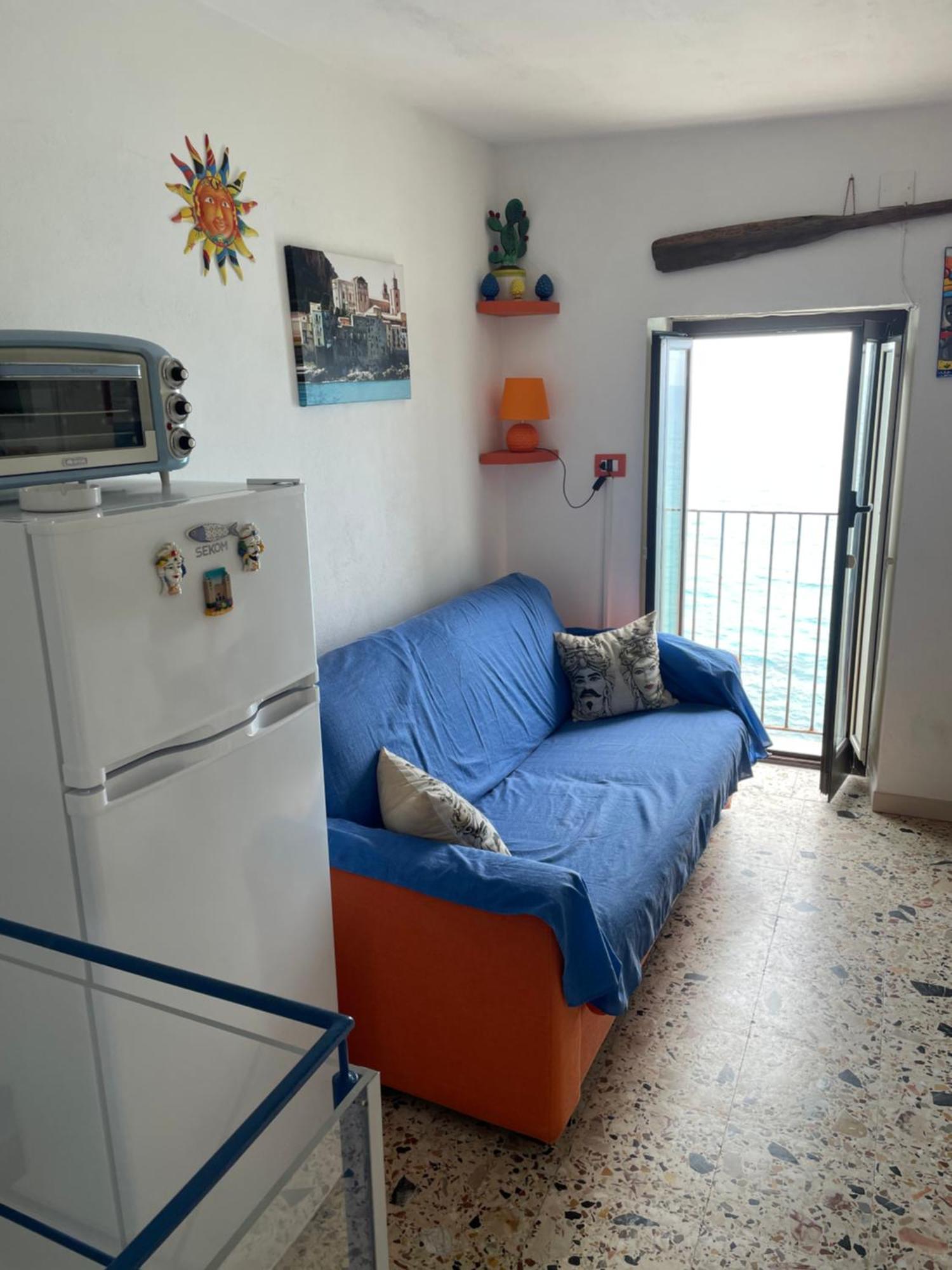 La Casetta Sul Mare Di Чефалу Екстериор снимка